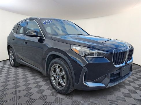 Used 2023 BMW X1 xDrive28i image 1