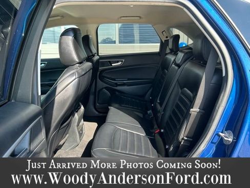 Used 2023 Ford Edge SEL image 8