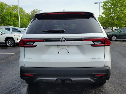 New 2026 Toyota Grand Highlander AWD image 4