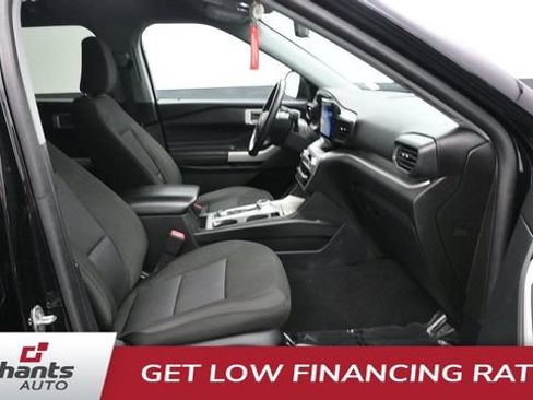 Used 2022 Ford Explorer XLT AWD/4WD image 11