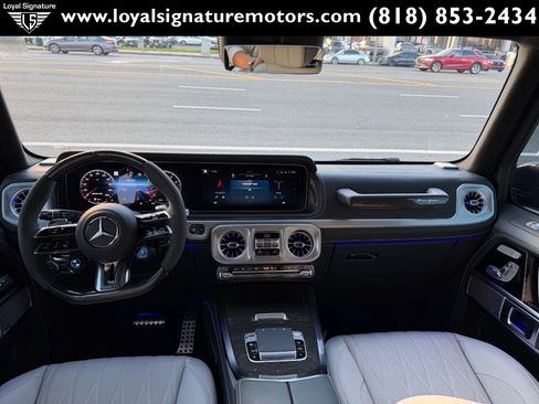 Used 2025 Mercedes-Benz G 63 AMG 4MATIC image 16