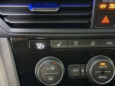 Used 2021 Volkswagen Jetta GLI FWD image 22