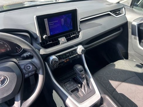 Used 2024 Toyota RAV4 XLE image 32