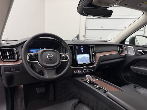 Certified 2023 Volvo XC60 B5 Ultimate AWD/4WD image 21