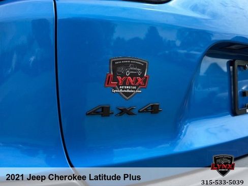Used 2021 Jeep Cherokee Latitude Plus AWD/4WD image 79