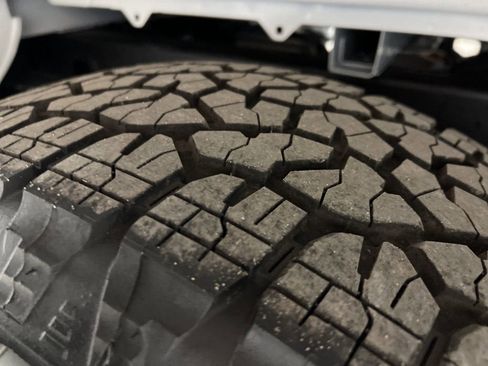 New 2026 Chevrolet Silverado 1500 W/T w/ Z71 Off-Road Package image 41