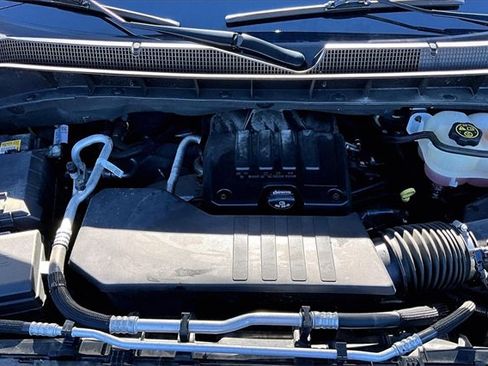 Used 2023 Chevrolet Silverado 1500 LT image 32