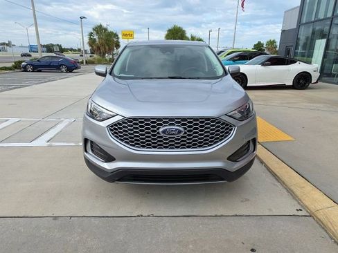 Used 2024 Ford Edge SEL AWD/4WD image 9