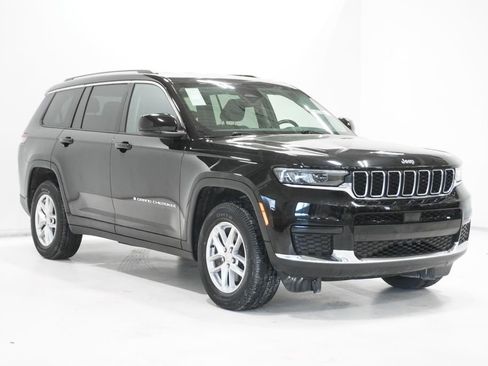 Used 2021 Jeep Grand Cherokee L Laredo w/ Luxury Tech Group I image 4