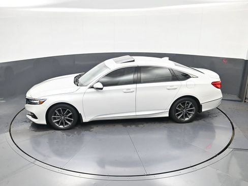 Used 2021 Honda Accord EX-L image 30