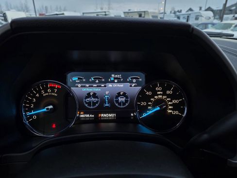 Used 2019 Ford F250 Lariat image 6