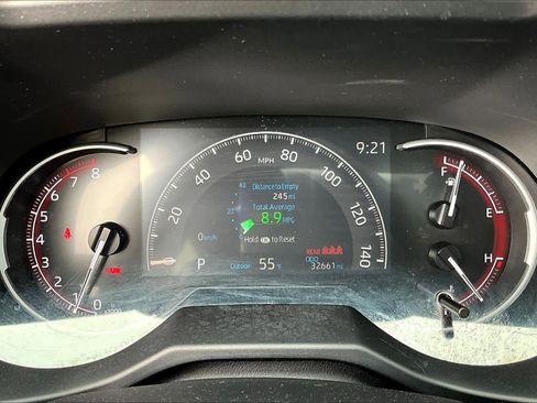 Certified 2025 Toyota RAV4 LE image 25