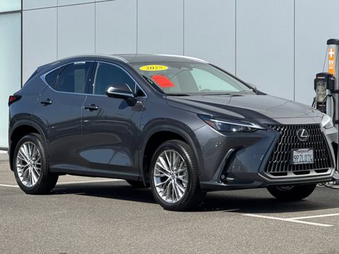 Used 2025 Lexus NX 350 AWD w/ Cold Area Package image 7