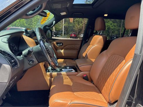 Certified 2024 INFINITI QX80 Sensory w/ Cargo Package AWD/4WD image 19