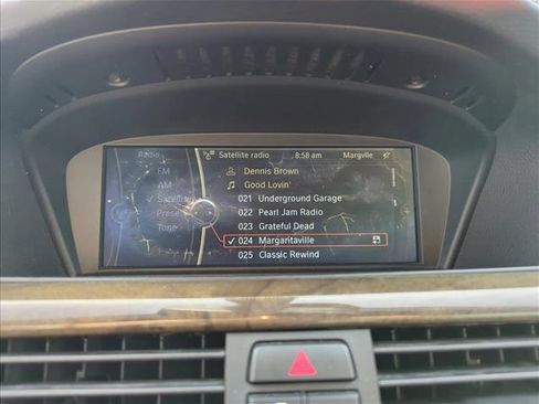 Used 2010 BMW 328i Convertible image 16