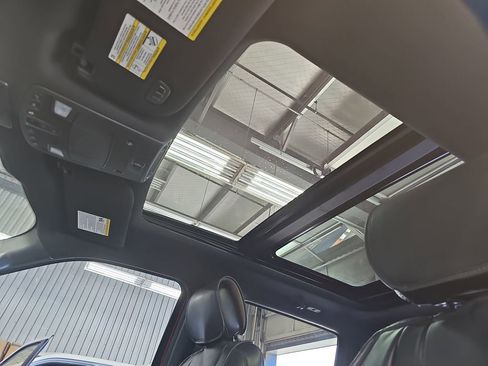 Used 2017 Ford F150 Lariat w/ Equipment Group 502A Luxury image 29