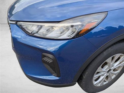 Used 2023 Ford Escape Active AWD/4WD image 9