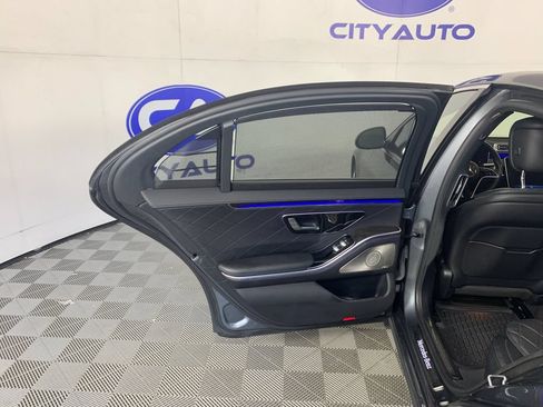 Used 2021 Mercedes-Benz S 580 4MATIC Sedan image 30