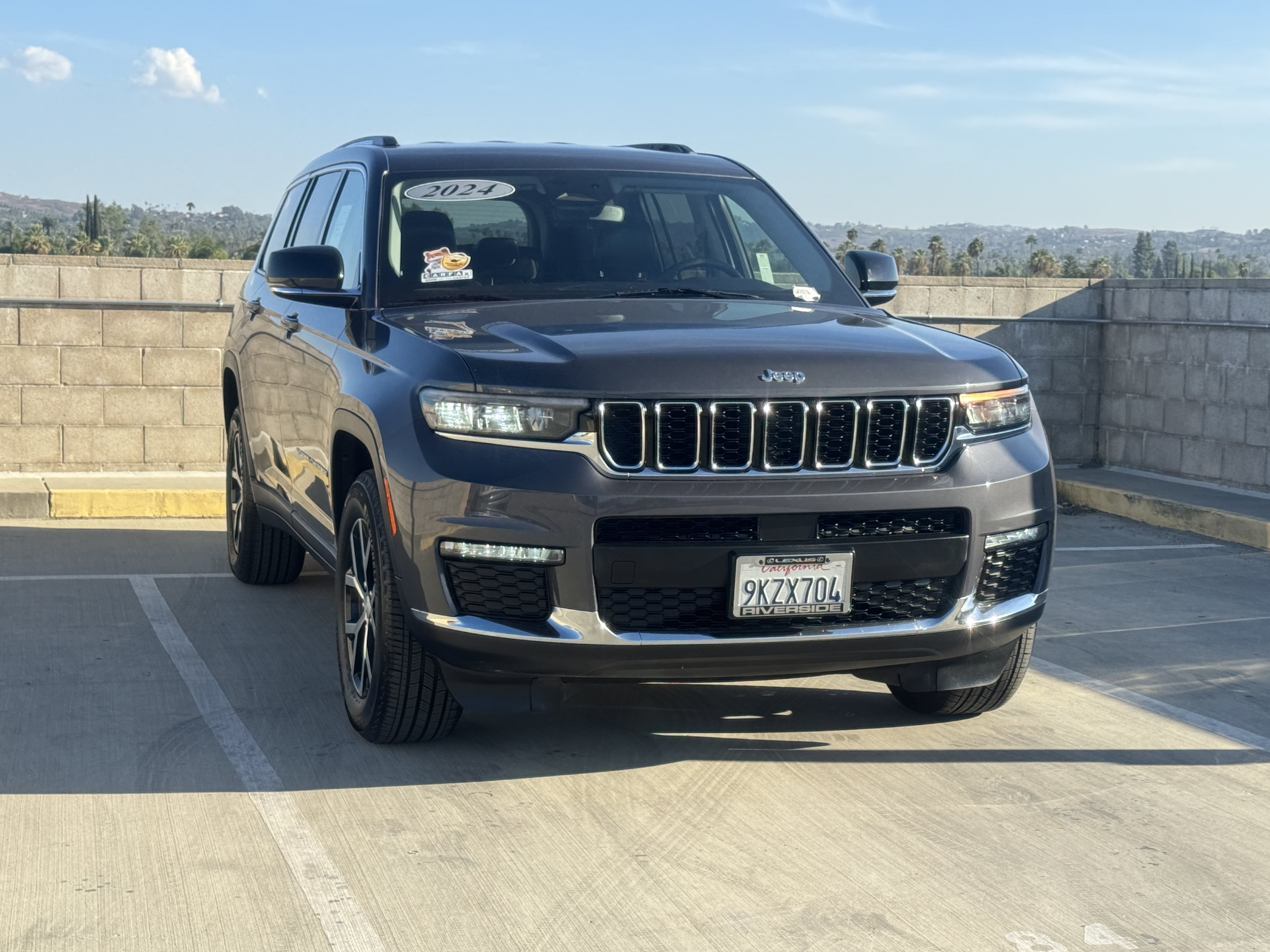 Used 2024 Jeep Grand Cherokee L Limited RWD image 2