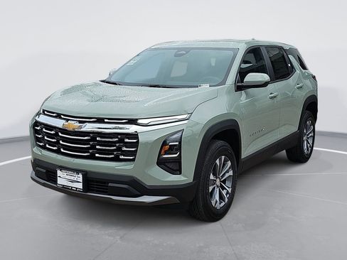 New 2026 Chevrolet Equinox LT FWD image 7