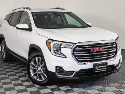 Used 2024 GMC Terrain SLT