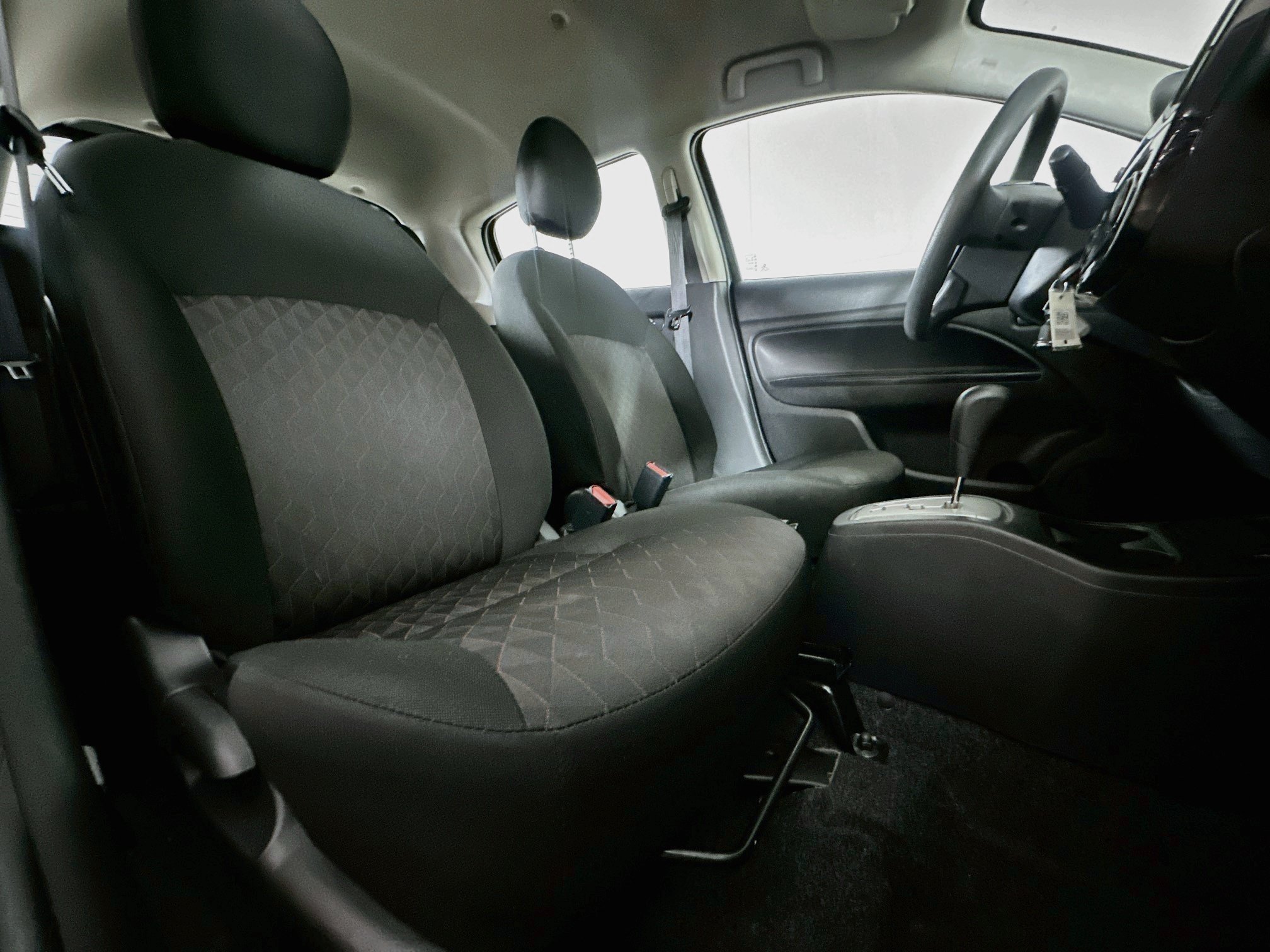 Used 2024 Mitsubishi Mirage ES FWD image 28