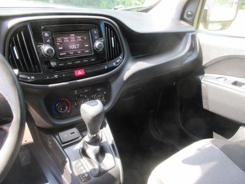 Used 2022 RAM ProMaster City Tradesman w/ Window Group 04 FWD image 32