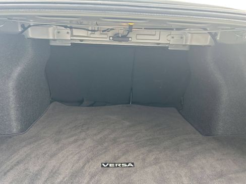 Used 2025 Nissan Versa SV FWD image 25