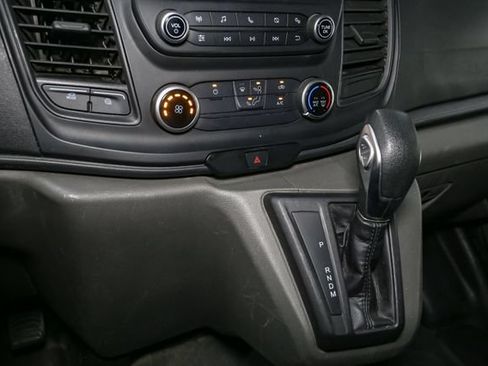 Used 2023 Ford Transit 350 DRW RWD image 22
