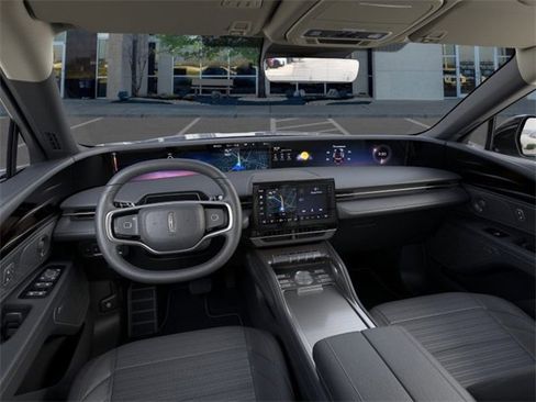 New 2026 Lincoln Nautilus Reserve w/ Jet Appearance Package image 9