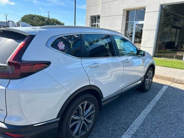 Used 2020 Honda CR-V Touring image 3