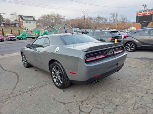 Used 2017 Dodge Challenger GT image 7