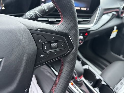 New 2026 Chevrolet Trax RS w/ Sunroof Package image 21