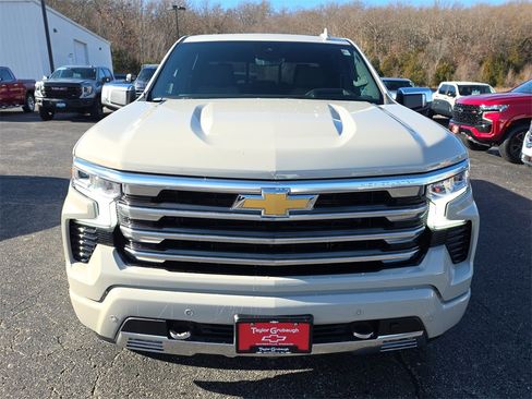 New 2026 Chevrolet Silverado 1500 High Country w/ Technology Package image 3