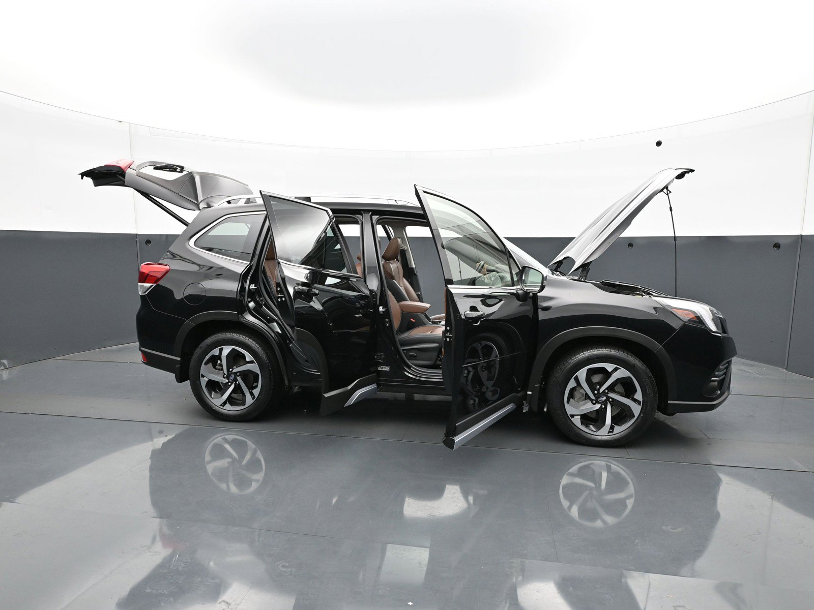 Used 2023 Subaru Forester Touring AWD/4WD image 45