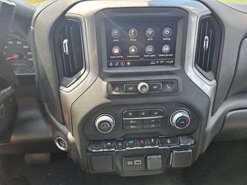 Used 2024 Chevrolet Silverado 1500 Custom Trail Boss AWD/4WD image 18