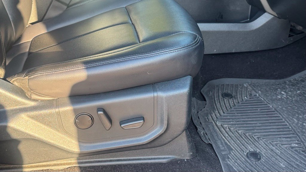 Used 2021 Ford Expedition XLT AWD/4WD image 14