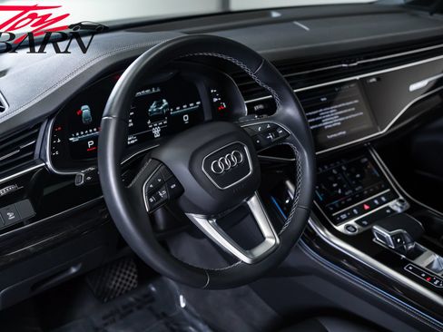 Used 2025 Audi Q7 3.0T Premium Plus AWD/4WD image 24