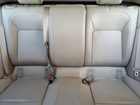 Used 2019 Buick Regal Preferred image 23