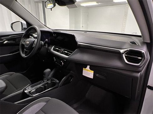 New 2026 Chevrolet TrailBlazer LT w/ Driver Confidence Package image 27