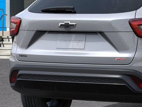 New 2026 Chevrolet Trax RS w/ Driver Confidence Package FWD image 14