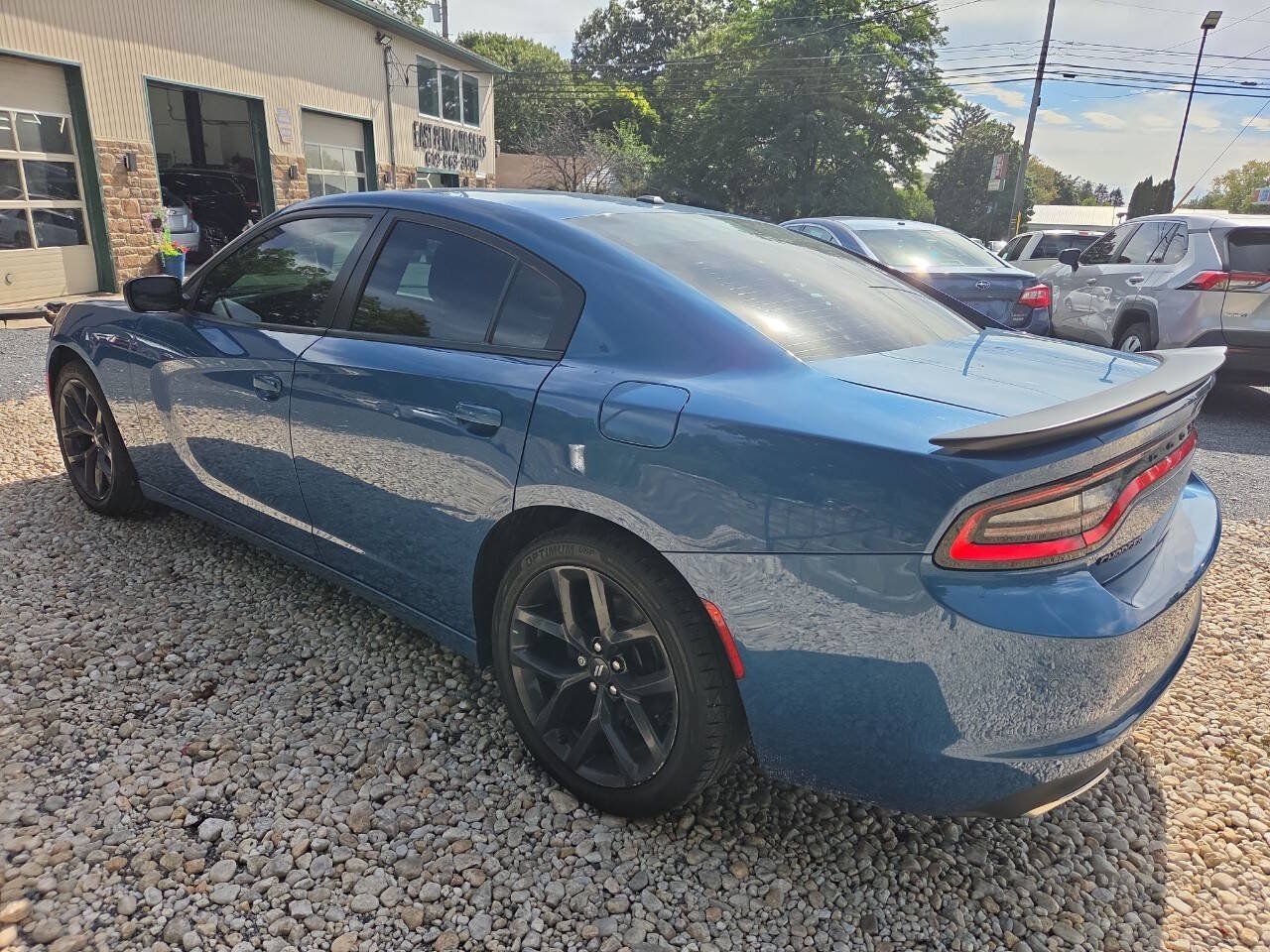 Used 2021 Dodge Charger SXT w/ Blacktop Package RWD image 6