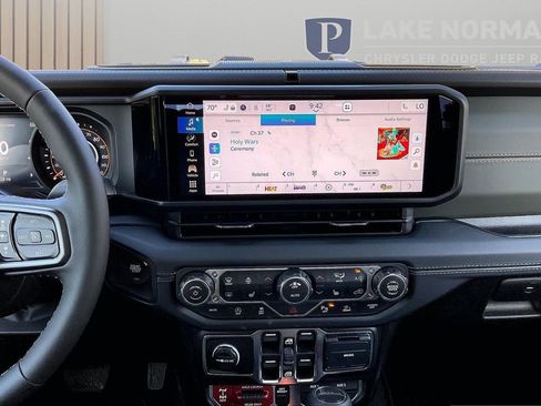 New 2026 Jeep Gladiator Mojave AWD/4WD image 12