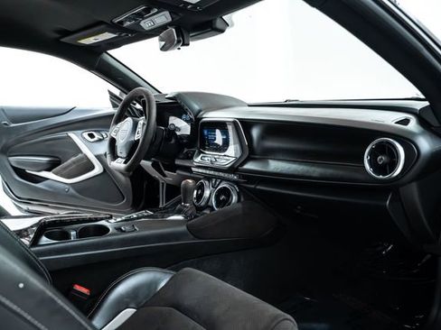 Used 2020 Chevrolet Camaro SS image 19