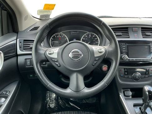 Used 2018 Nissan Sentra SV image 13