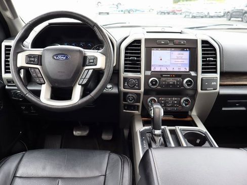Used 2019 Ford F150 Lariat w/ Equipment Group 502A Luxury image 6