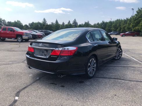Used 2014 Honda Accord Sport image 3