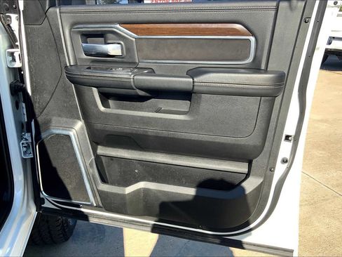 Used 2024 RAM 2500 Laramie w/ Safety Group image 21