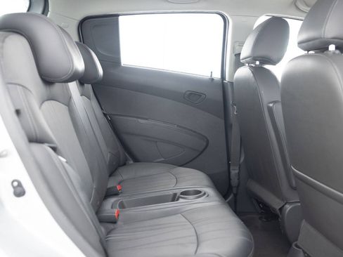 Used 2015 Chevrolet Spark LT FWD image 31