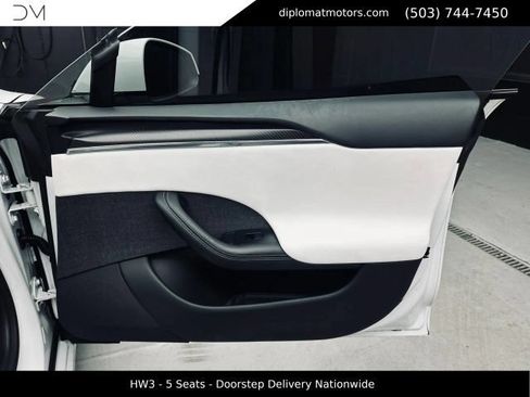 Used 2022 Tesla Model S Plaid AWD/4WD image 25